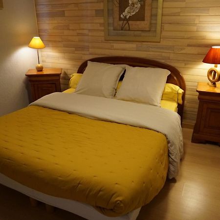 Chambres D'Hotes Kerioret Izella Kerlaz ภายนอก รูปภาพ
