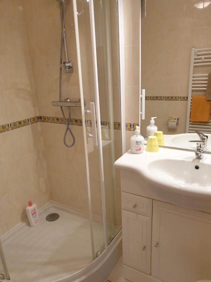 Chambres D'Hotes Kerioret Izella Kerlaz ภายนอก รูปภาพ